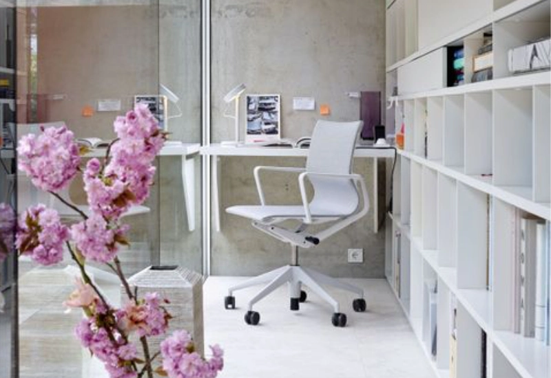 refurbished Vitra stoel